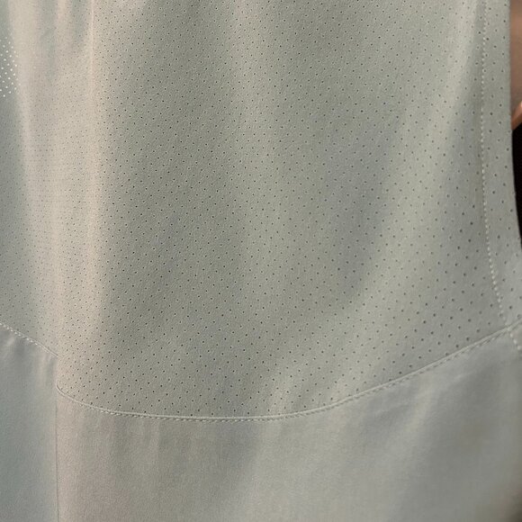 Puma Ladies Sleeveless Golf Top - Size Med - New With Tags - Picture 5 of 10